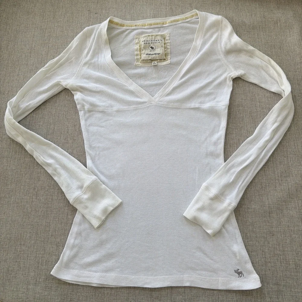 Y2K Vintage Abercrombie Babydoll V Neck Ribbed T Elena Gilbert Bella Swan - Picture 1 of 15